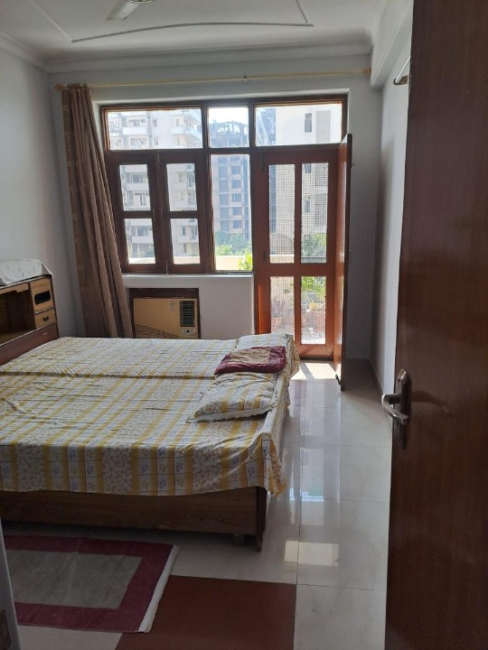 3 BHK FLAT FOR SALE   